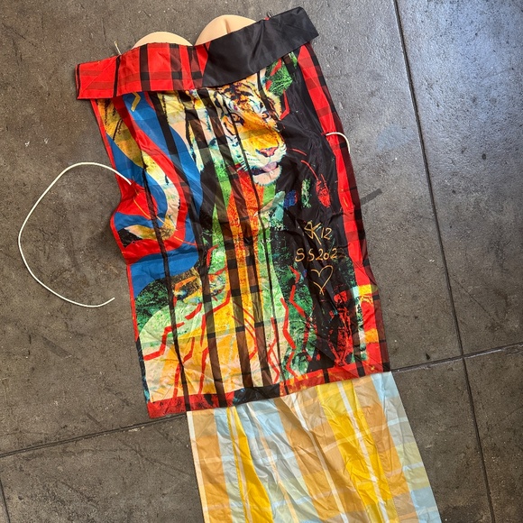 Vivienne Westwood 7,105$ !!! 2022 Andreas Kronthaler Silk Bus Stop Dress - Picture 4 of 16